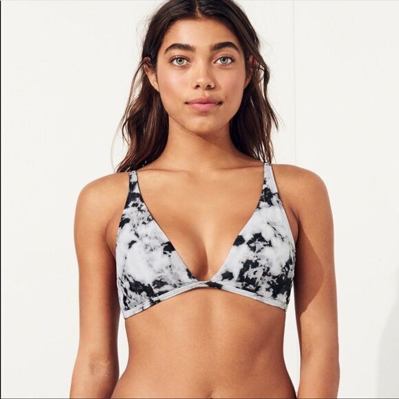 ✨ hollister pink/purple tie dye triangle bikini top✨ - Picture 1 of 5